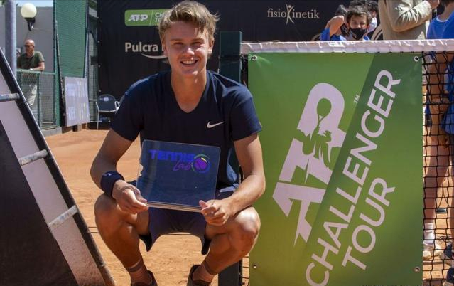 中超作为中 中超作为中